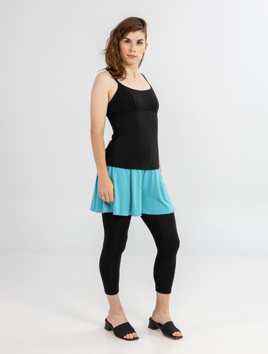 Camisole noire à fines bretelles
